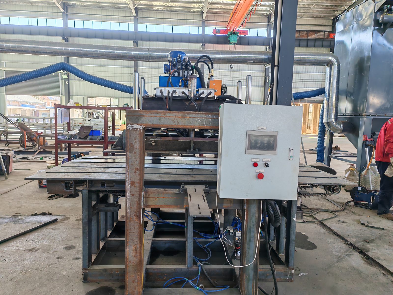 Automatic frame removal machine